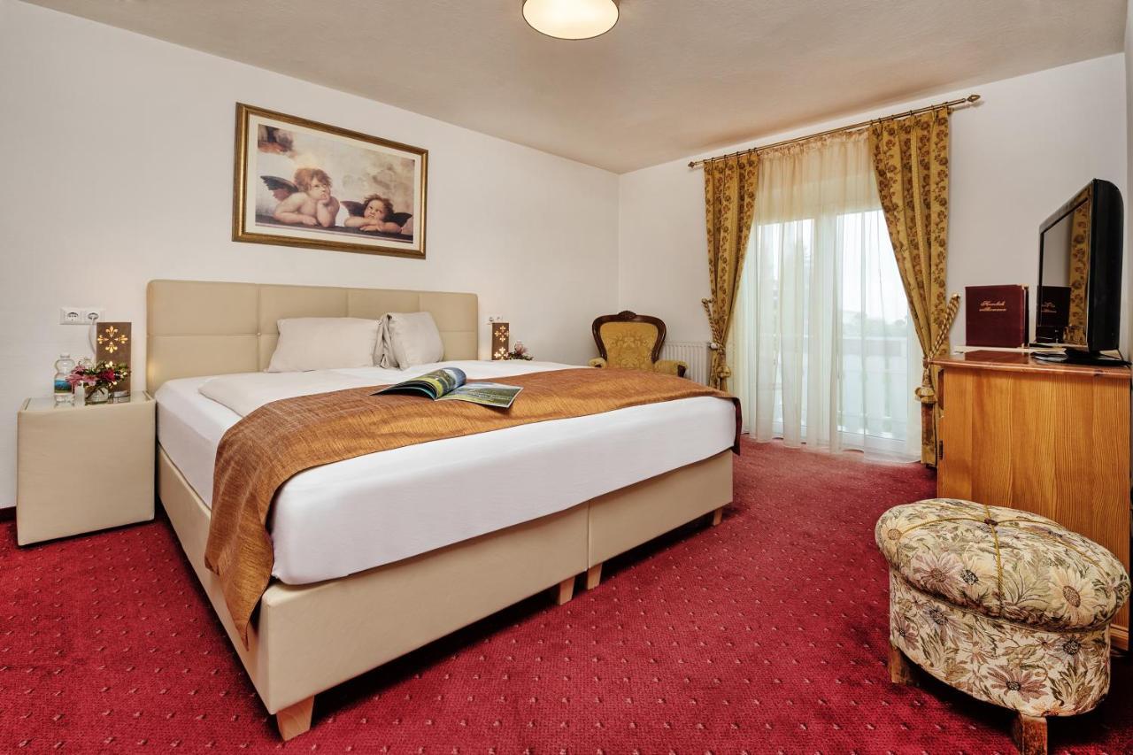 Hotel-Pension Melcher Drobollach am Faakersee Luaran gambar