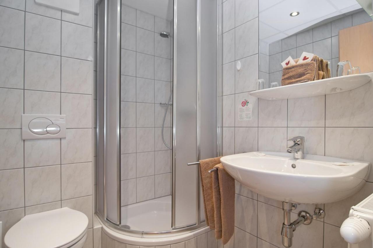 Hotel-Pension Melcher Drobollach am Faakersee Luaran gambar