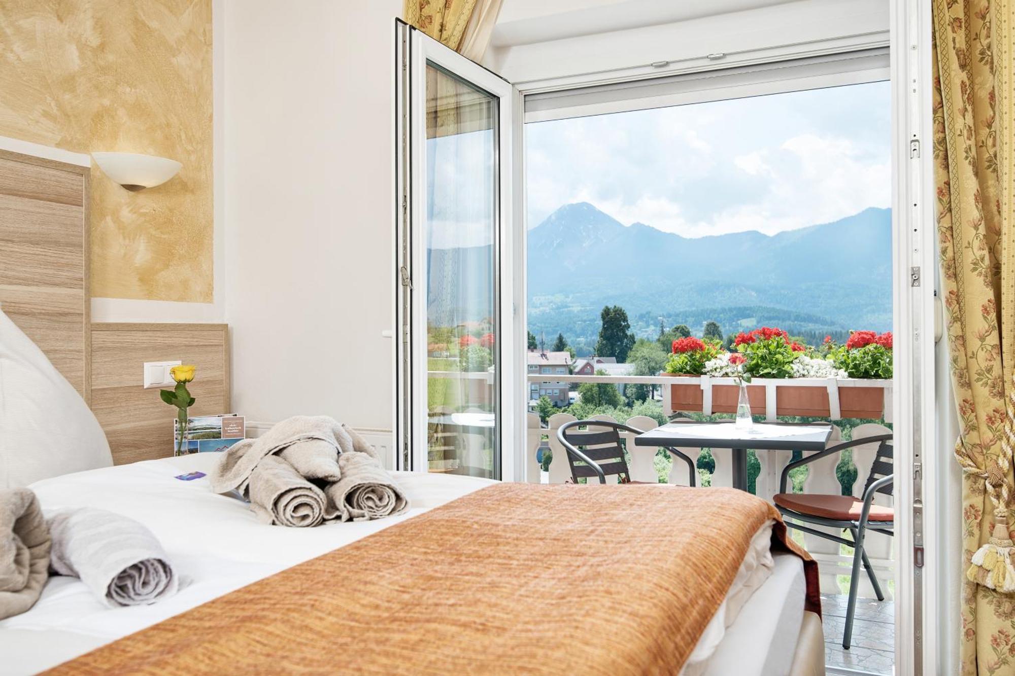 Hotel-Pension Melcher Drobollach am Faakersee Luaran gambar