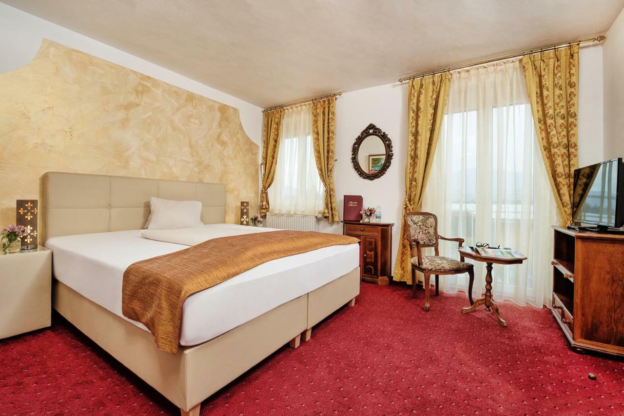 Hotel-Pension Melcher Drobollach am Faakersee Bilik gambar